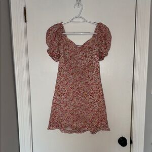 Dee elly- Floral Puff Sleeve Dress- size small